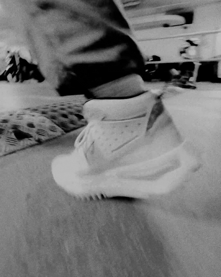 adidas_hu_nmd_s1_ryat_02_adobeexpress.gif